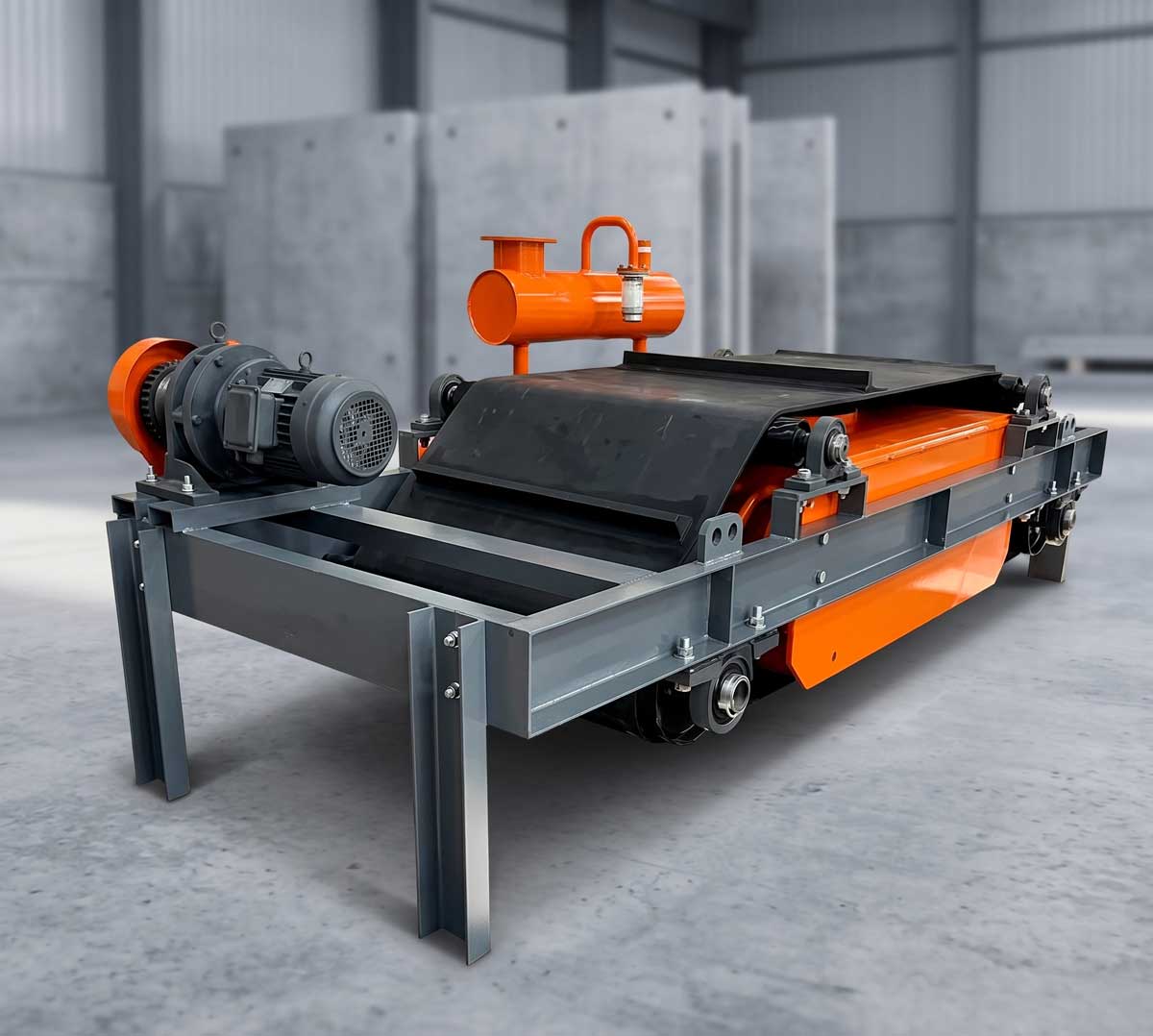 Alasan Mengapa Self Cleaning Magnetic Separator Wajib Ada di tambang