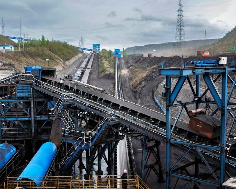 Metal detector di industri pertambangan dan energi