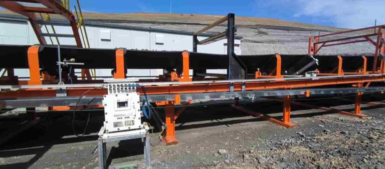 Metal Detector MDHT untuk area bersuhu tinggi pada conveyor industri semen